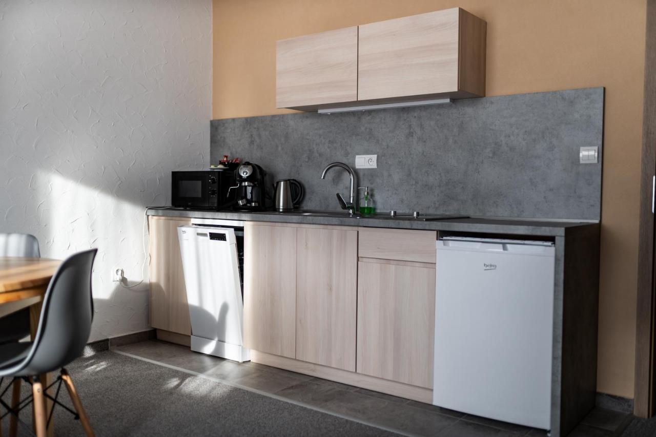 Apartmany Janka + Camp Бешенёва Экстерьер фото