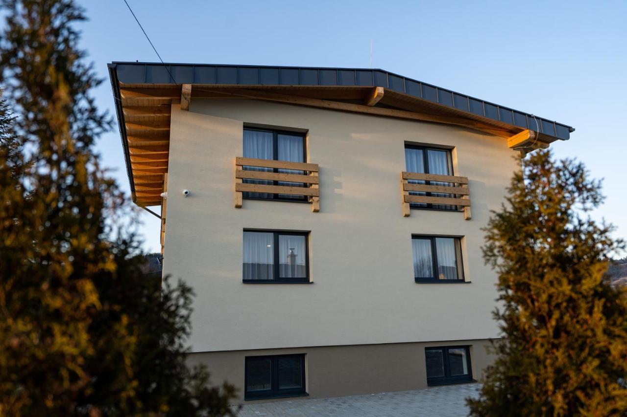Apartmany Janka + Camp Бешенёва Экстерьер фото